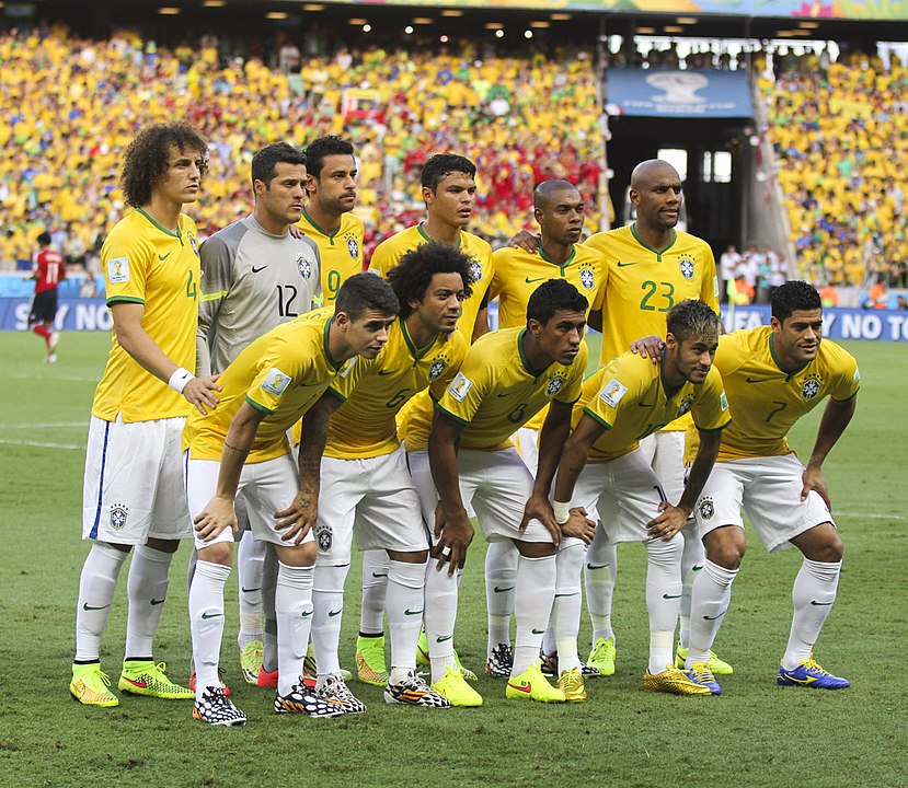 829px-Brazil_and_Colombia_match_at_the_FIFA_World_Cup_2014-07-04_-26-