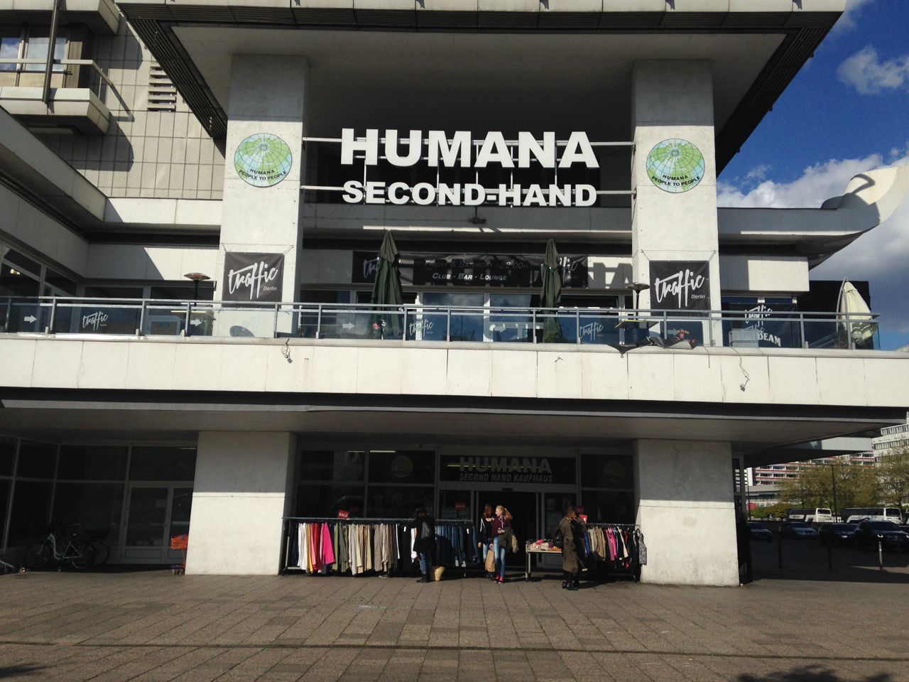 Conhecendo a Humana Second Hand na Alemanha